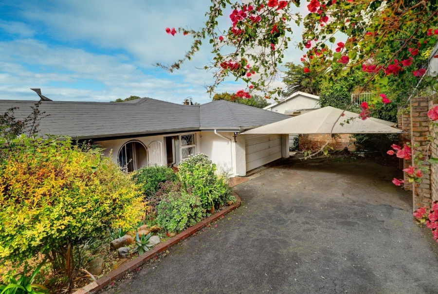 4 Bedroom Property for Sale in Welgemoed Western Cape